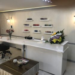 استخدام آرایشگر در مشهد